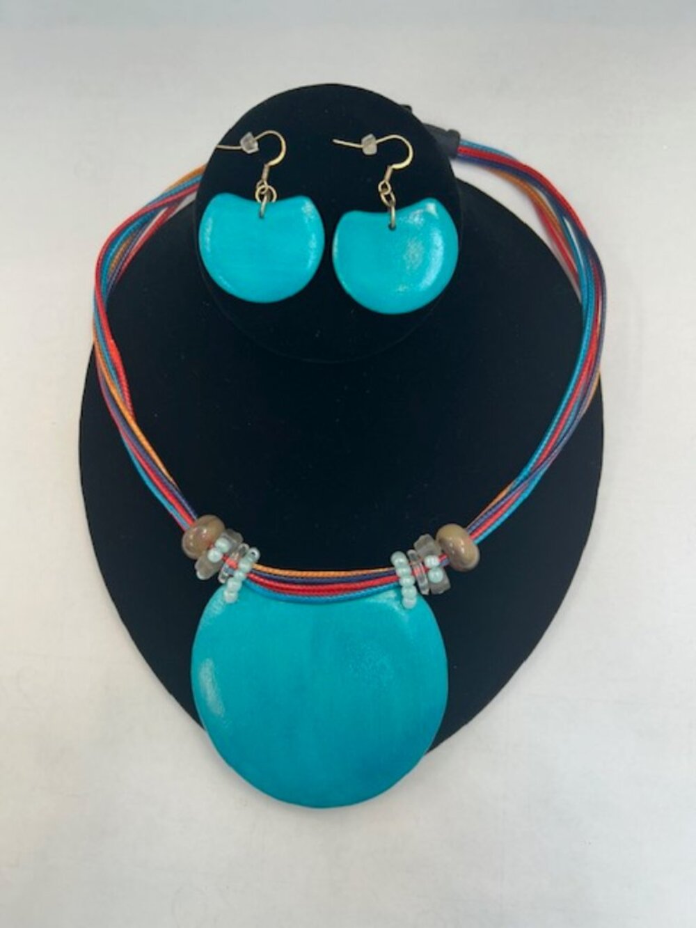 Turquoise Pendant Necklace & Earring Set